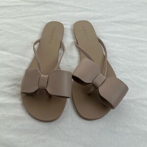 Aminah sandals